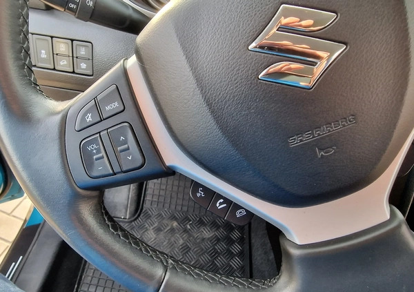 Suzuki Vitara cena 79900 przebieg: 32000, rok produkcji 2021 z Turek małe 742